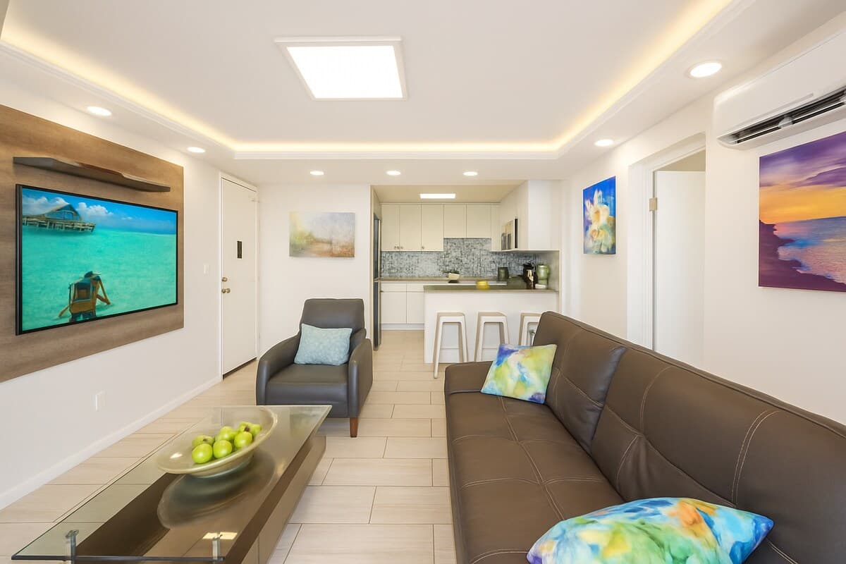 500 feet to Waikiki beach/washer dryer/parking - Photo 4