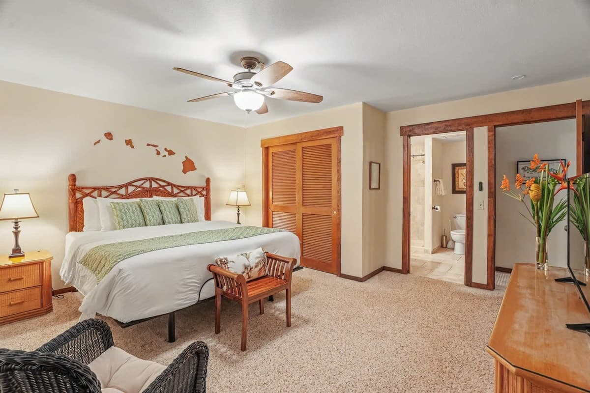 Condo in Koloa · ★4.8 · 1 bedroom · 3 beds · 1 private bath - Photo 5