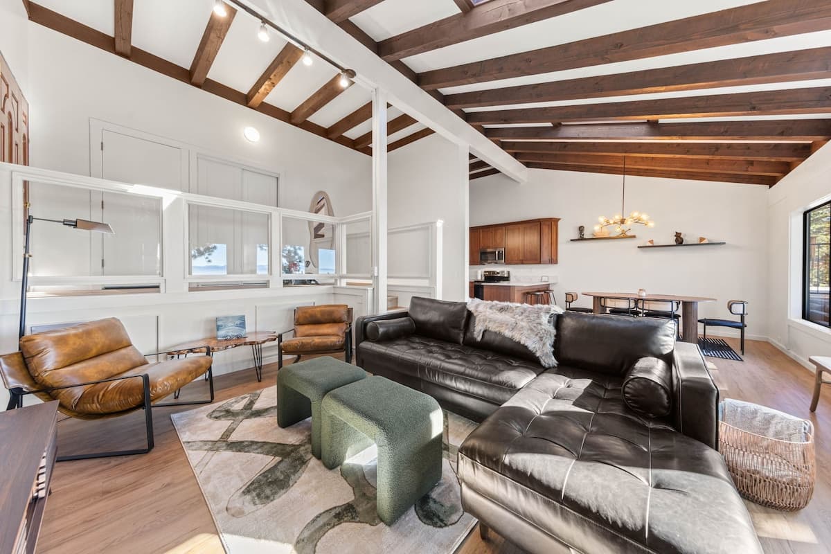 Home in Incline Village · ★New · 3 bedrooms · 4 beds · 2 private baths - Photo 3