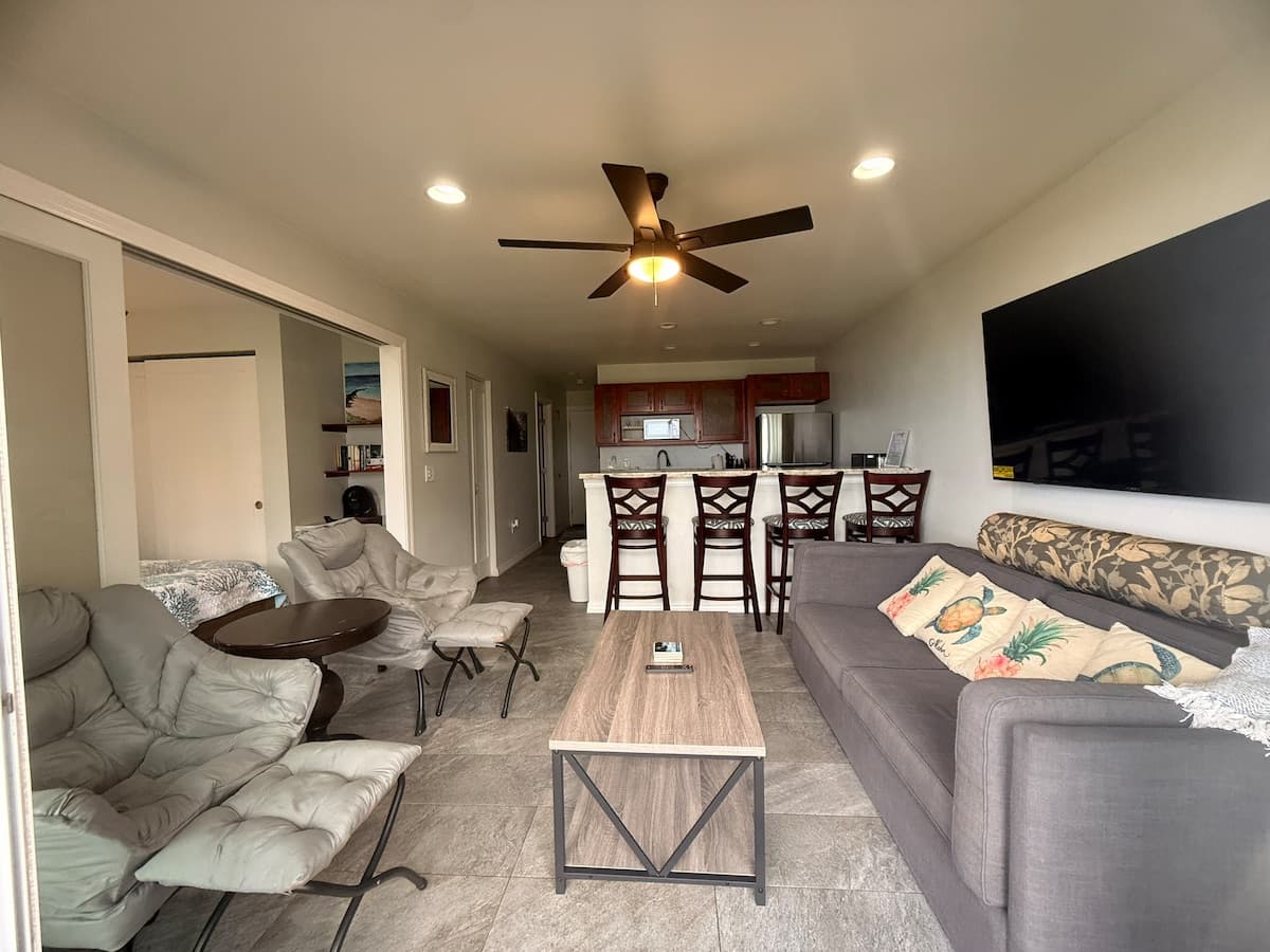 Condo in Kapaa · ★5.0 · 2 bedrooms · 4 beds · 1 private bath - Photo 5