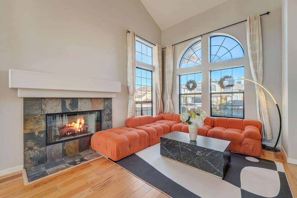 Bay View Home with Spiral Staircase & Playroom - Photo 4