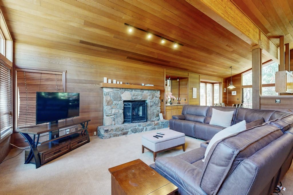 Dollar Point Lake Tahoe Retreat, No Parties - Photo 4