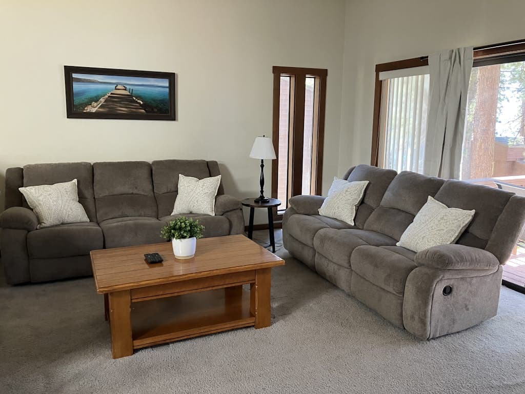 Condo in Zephyr Cove · ★New · 3 bedrooms · 5 beds · 2.5 private baths - Photo 4