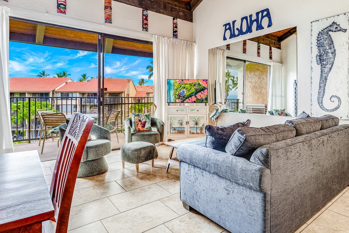 Oceanfront Papakea Condo | Pools & Ocean Views - Photo 2
