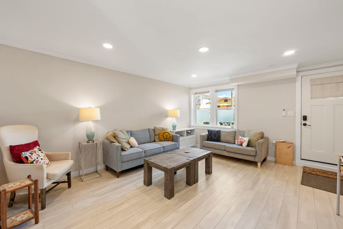 Ground-floor flat near San Pablo Park with AC - Photo 3