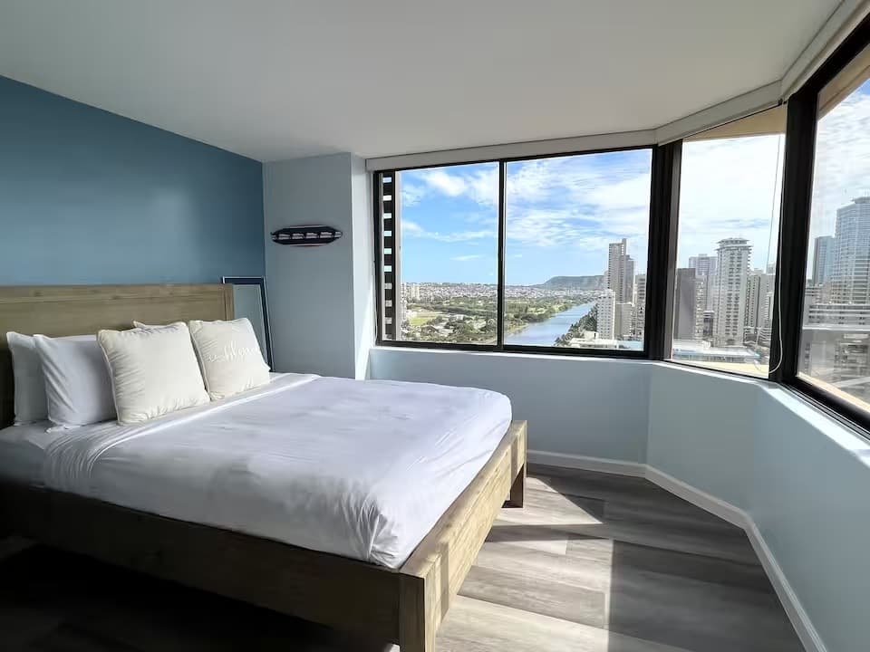HNL Waikīkī Gorgeous Ocean View Kitchen Studio - Photo 1