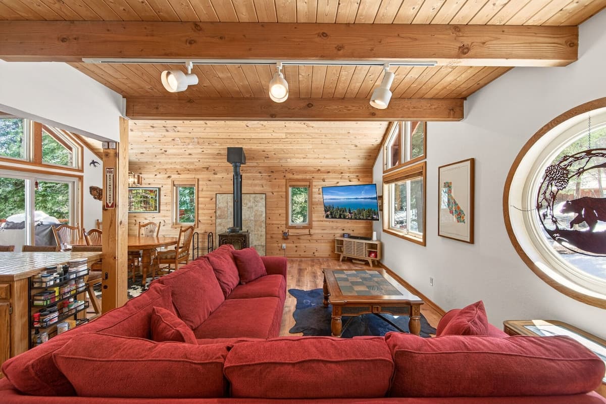 Tahoe Donner Cabin with Loft & Forest Views - Photo 5