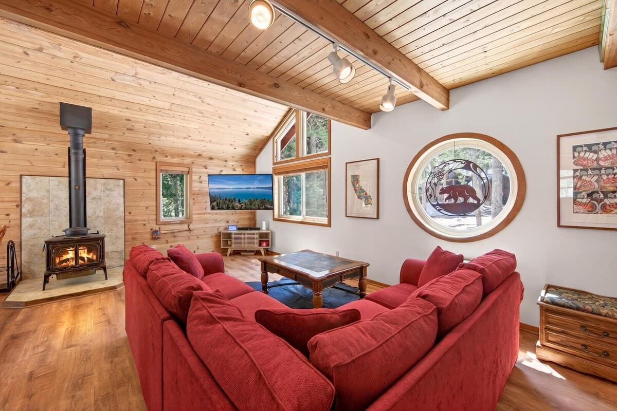 Tahoe Donner Cabin with Loft & Forest Views - Photo 3