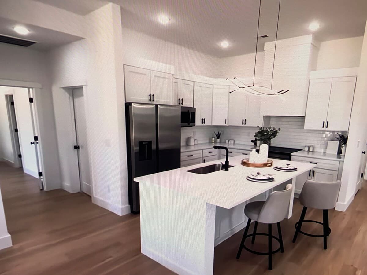 Quiet Cozy Oakland Home for Family Fun - Photo 4