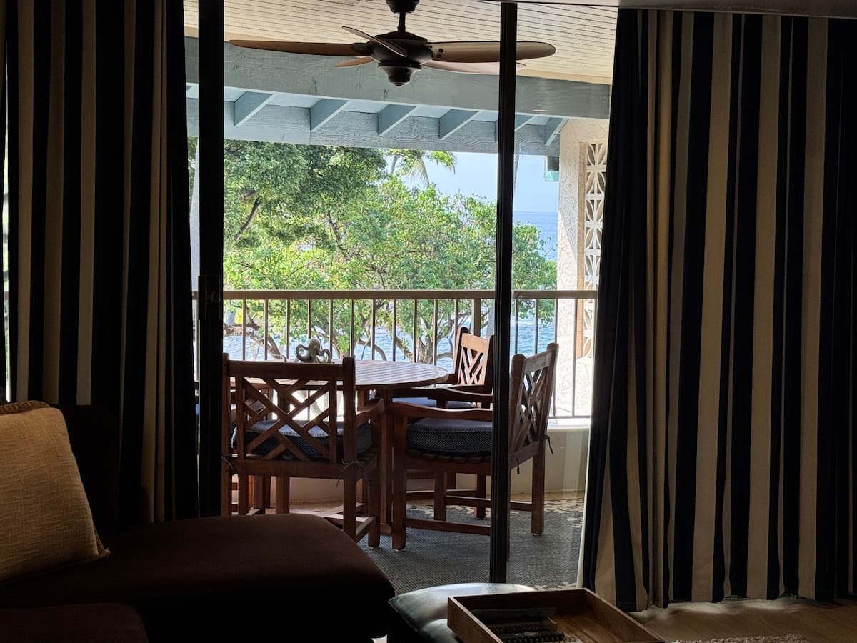 Condo in Kailua-Kona · ★4.89 · 1 bedroom · 2 beds · 1 private bath - Photo 1