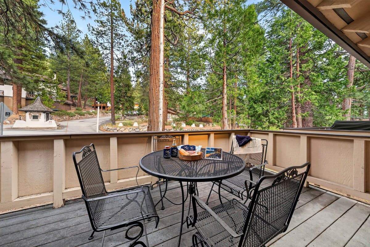Townhouse in Incline Village · ★New · 3 bedrooms · 3 beds · 2.5 private baths - Photo 3