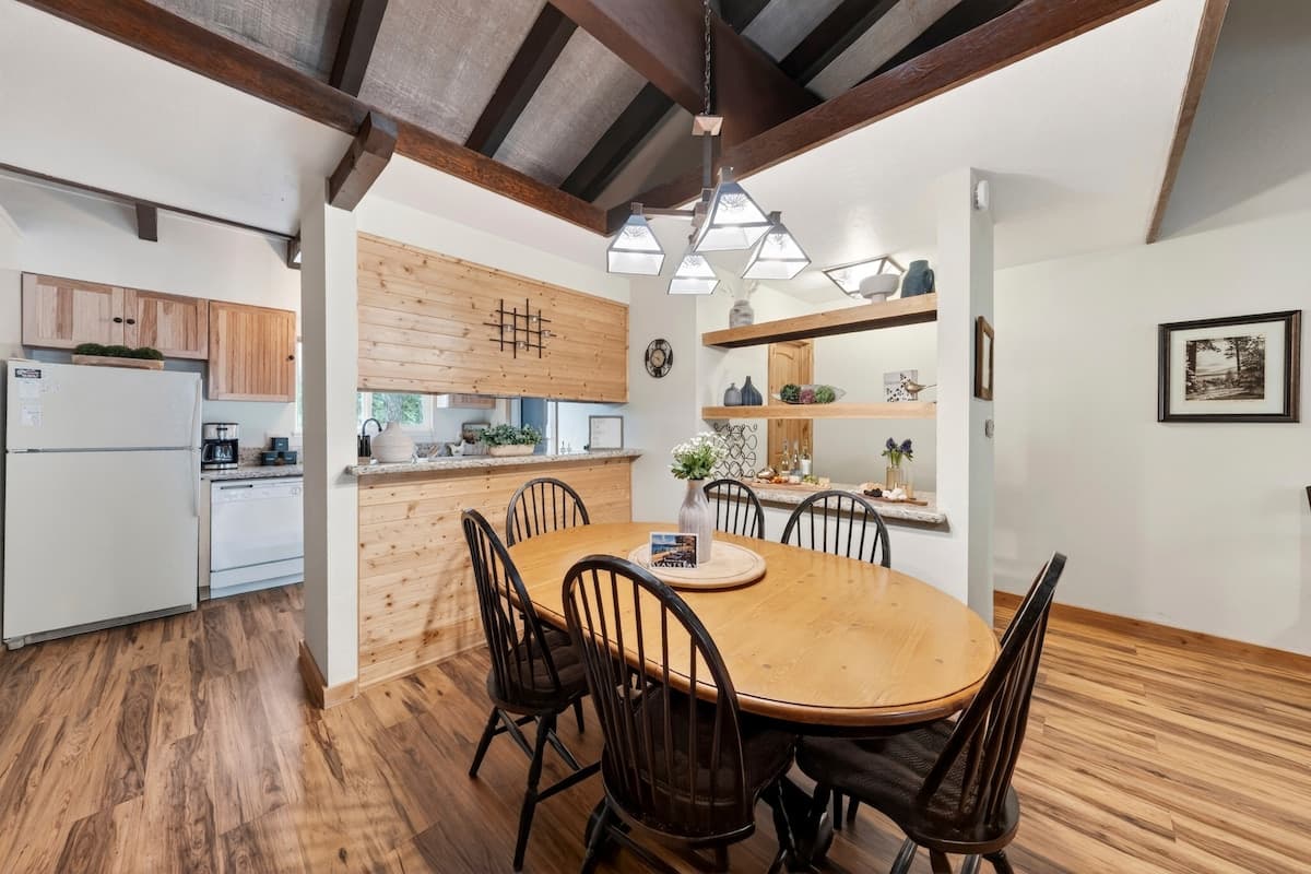 Townhouse in Incline Village · ★New · 3 bedrooms · 3 beds · 2.5 private baths - Photo 2