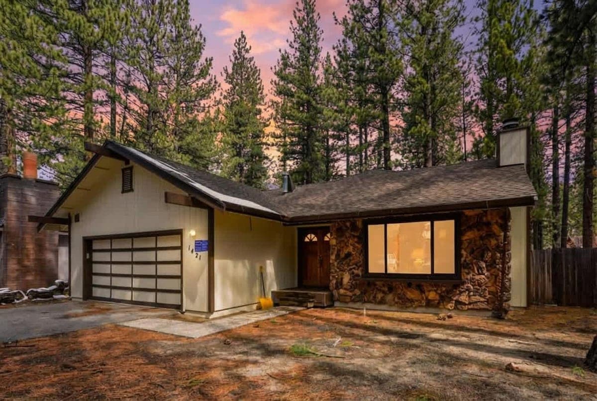 Stone Fireplace Cabin, No Stairs, 2-Car Garage - Photo 3
