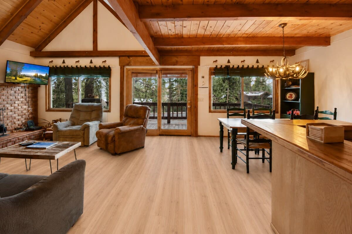 Idyllic A-Frame Cabin Near Lake & Skiing - Photo 2