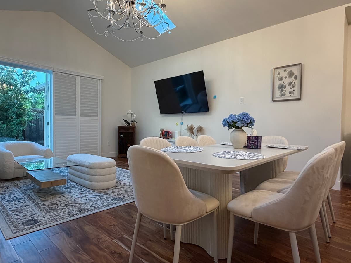 5 Ensuite Bedrooms, Chef's Kitchen, Silicon Valley - Photo 5