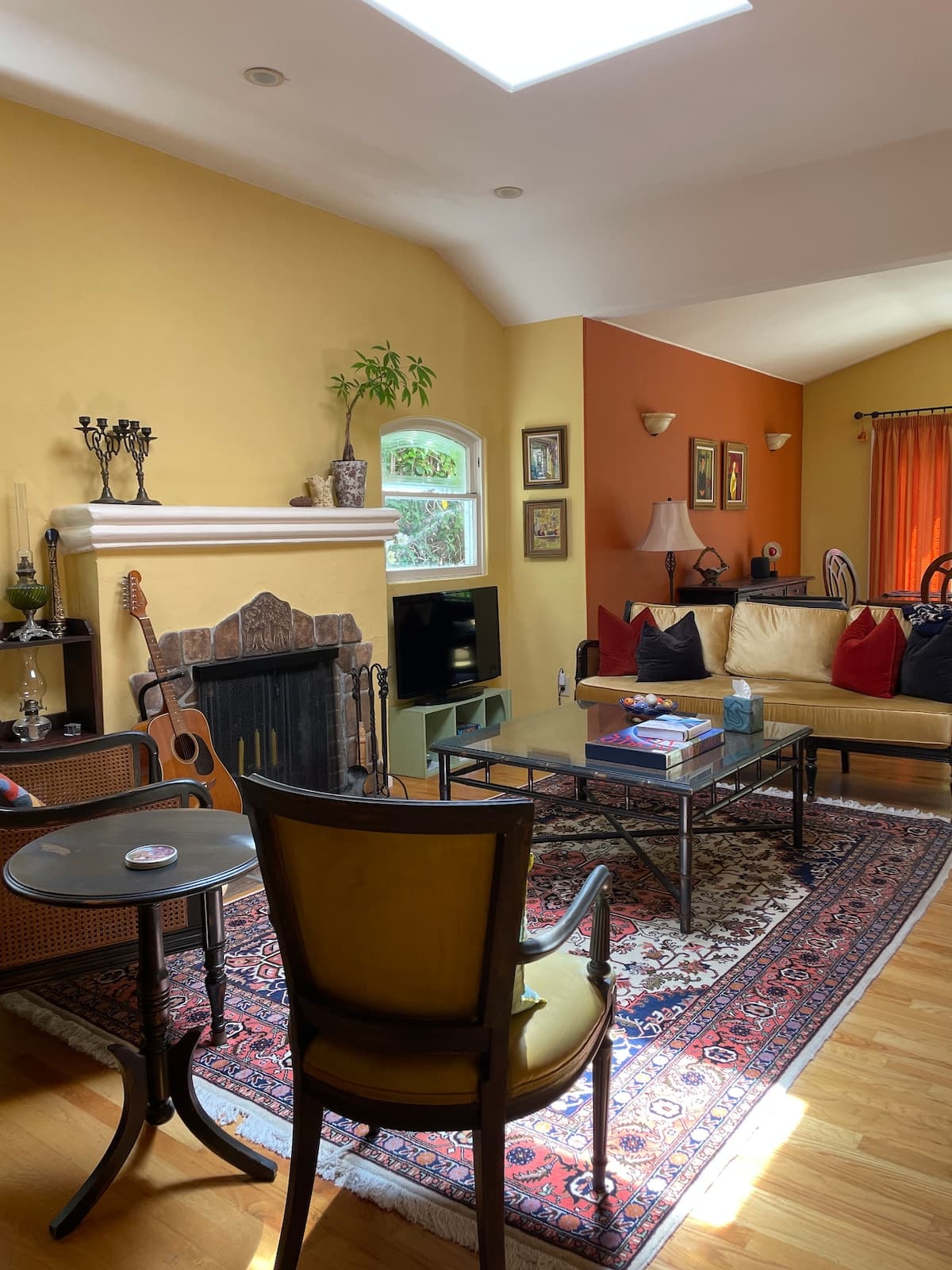 Mediterranean Home Near Stanford, Private Yard - Photo 4