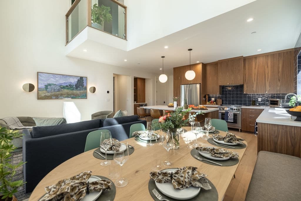 Lake Trail Lodge, New Custom Basecamp by Heavenly - Photo 2