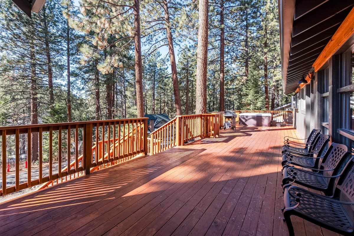 Home in Stateline · ★New · 3 bedrooms · 4 beds · 2 private baths - Photo 5