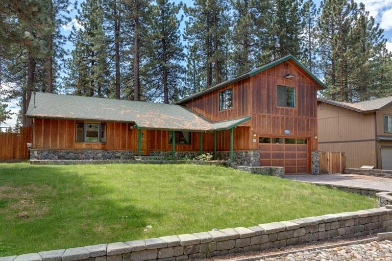 Home in Zephyr Cove · ★New · 4 bedrooms · 5 beds · 3.5 private baths - Photo 5