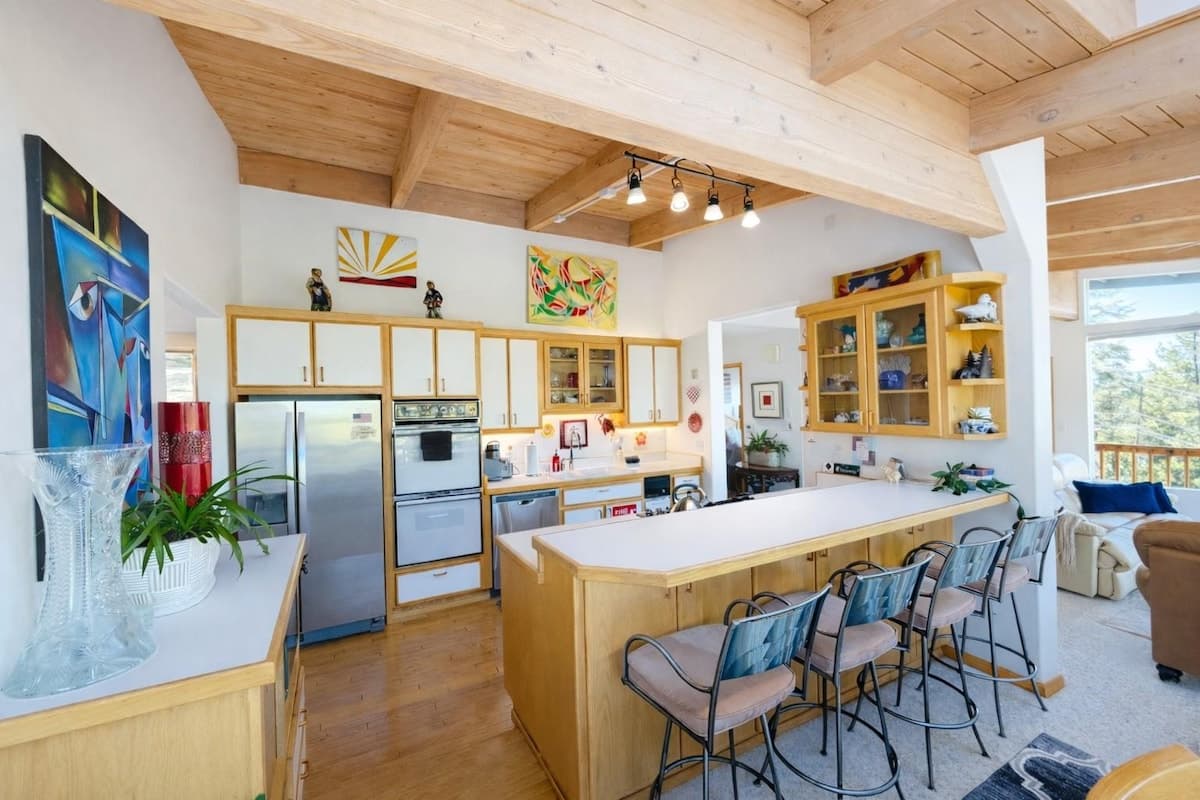 Mountain/Lake View Chalet Near Heavenly & Beaches - Photo 2