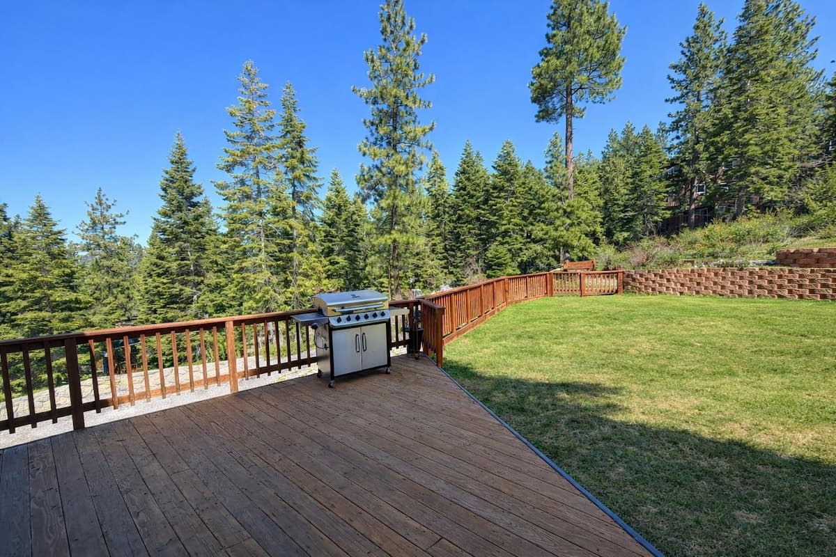 Mountain/Lake View Chalet Near Heavenly & Beaches - Photo 3