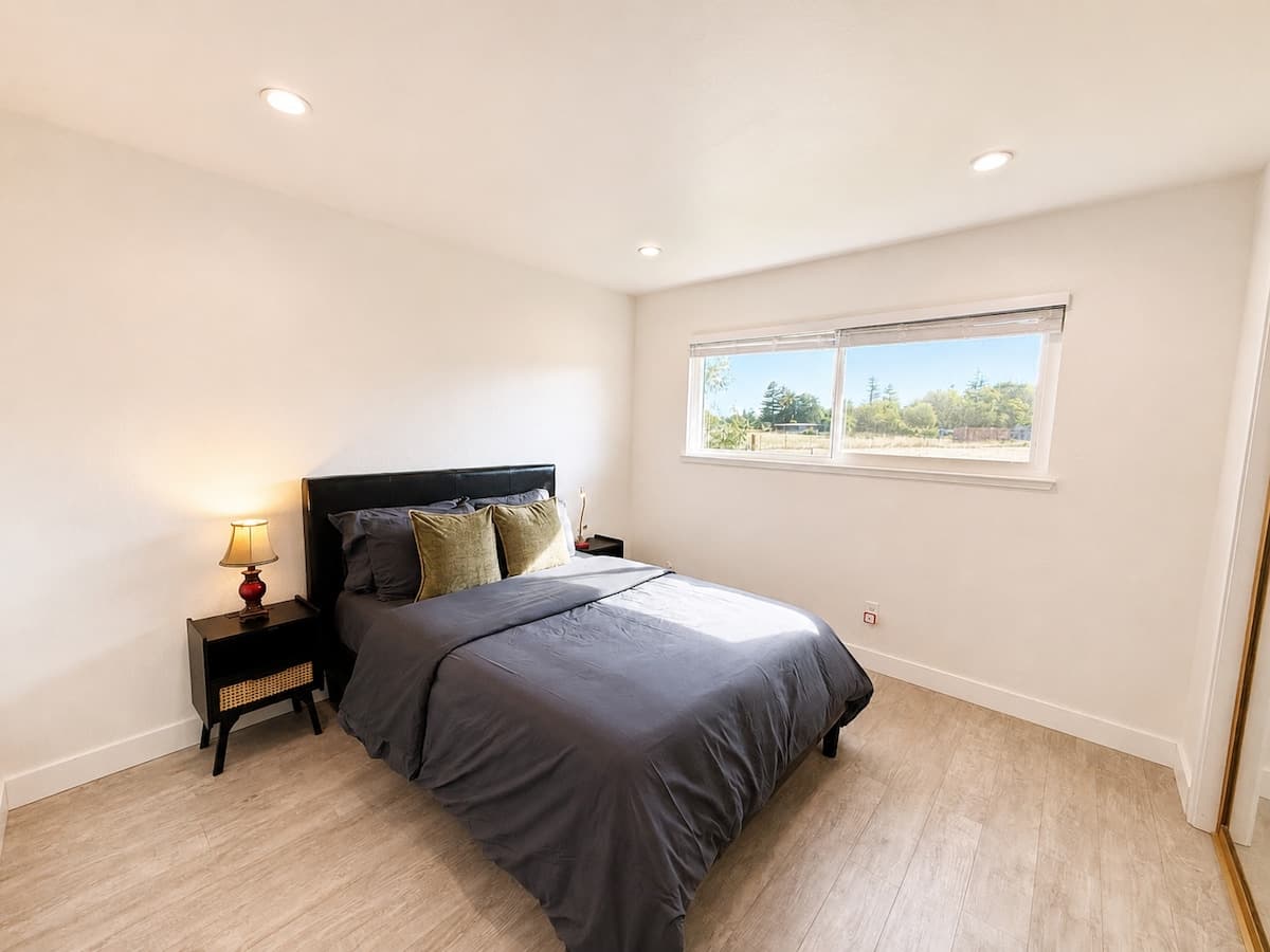 Family-Friendly Home in Heart of Elk Grove - Photo 3