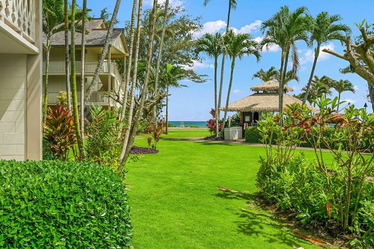 Tropical Islander Retreat - Photo 2