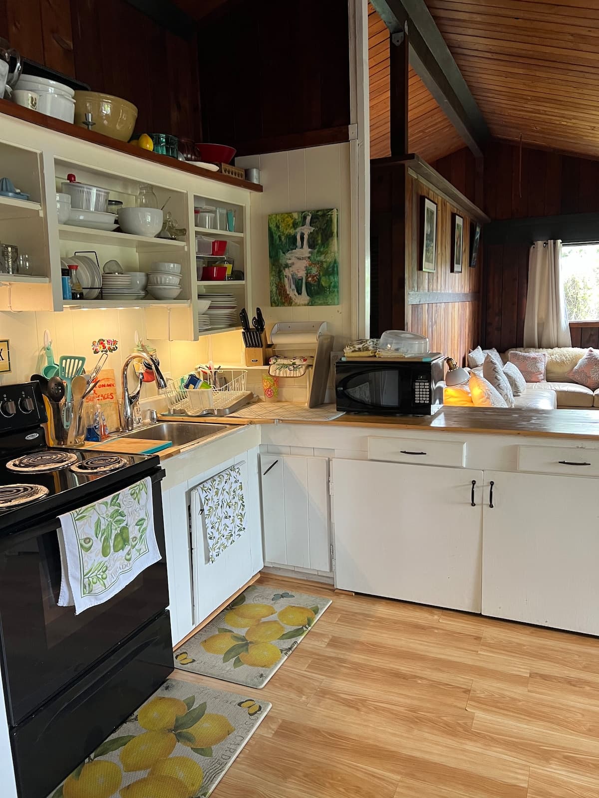 Guesthouse in Maui County · ★4.79 · 1 bedroom · 2 beds · 1 bath - Photo 3