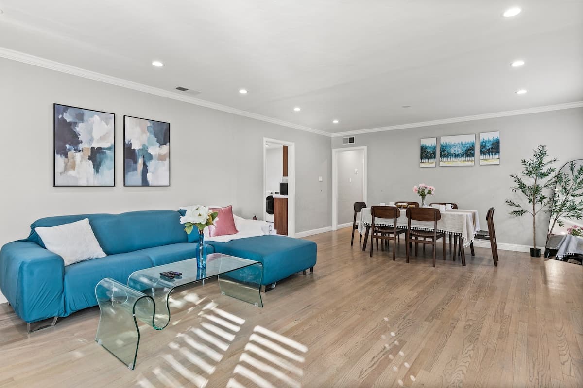Walkable Mountain View Home Near Tech HQs - Photo 4