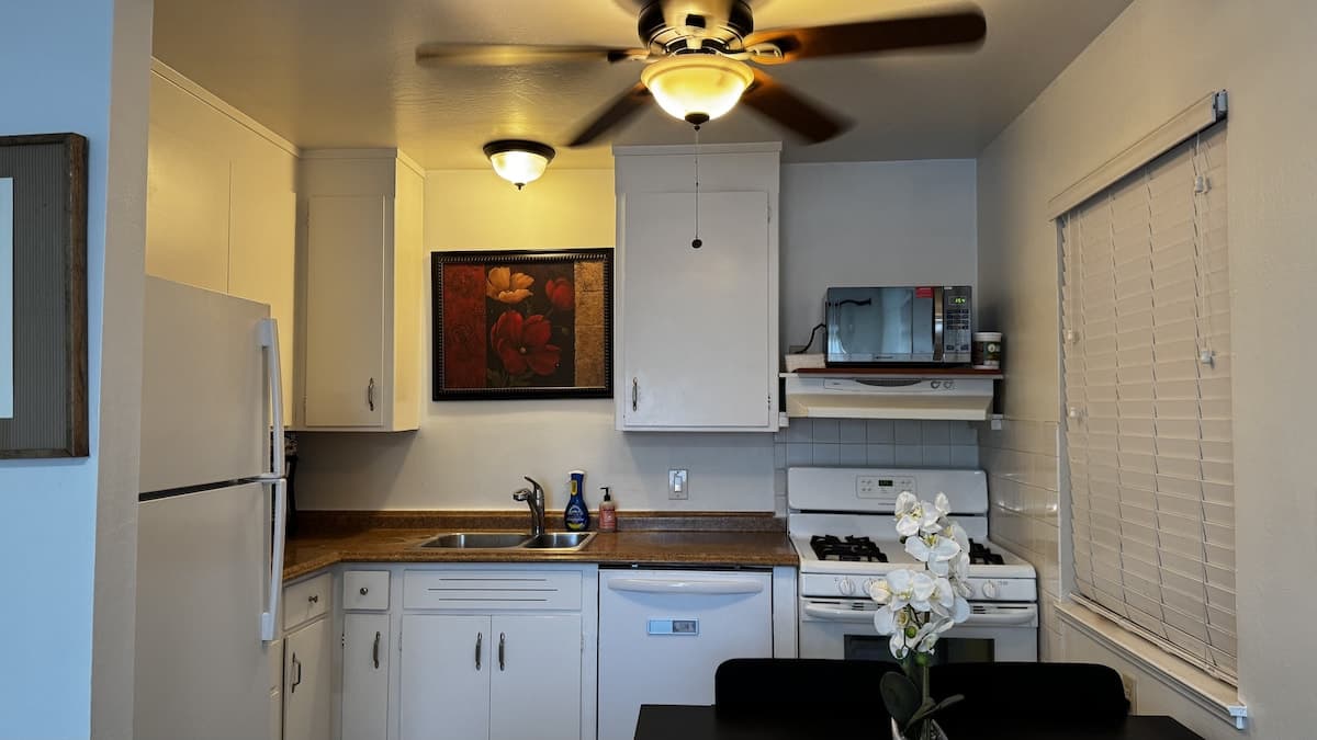 Modern Apartment Near Santana Row & Valley Fair - Photo 3