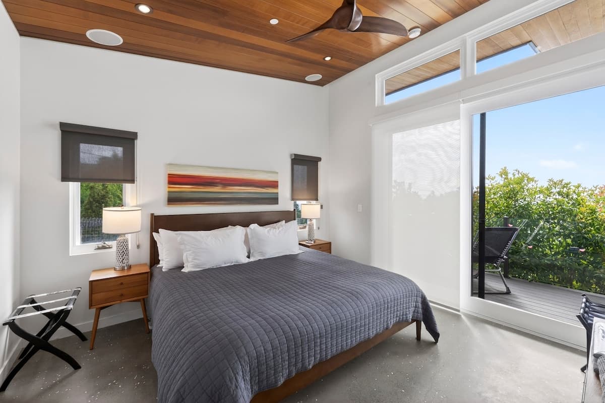 Trinity Vista Glass-Walled Sonoma Ridge Retreat - Photo 2