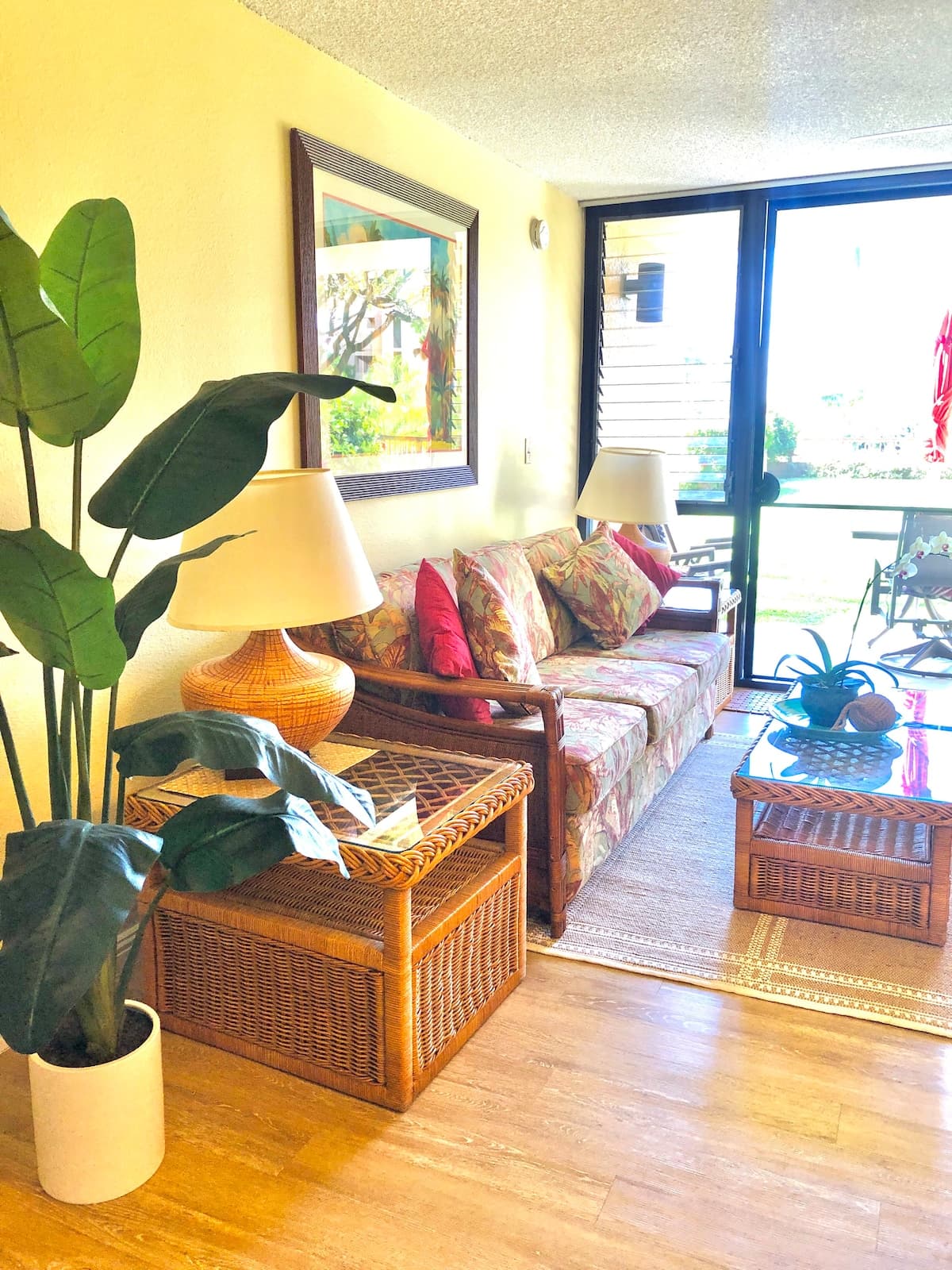 Condo in Kihei · ★4.87 · 1 bedroom · 2 beds · 2 private baths - Photo 3