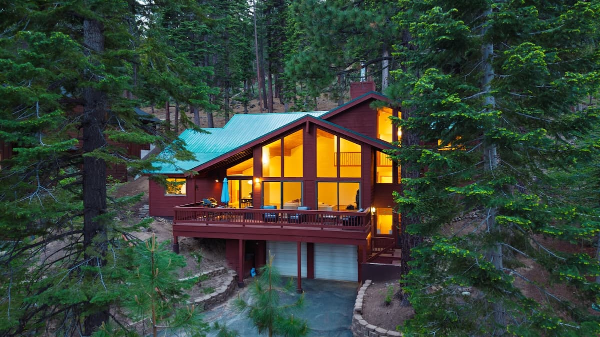 Bear's Lair Sierra Cabin with Forest Views - Photo 1