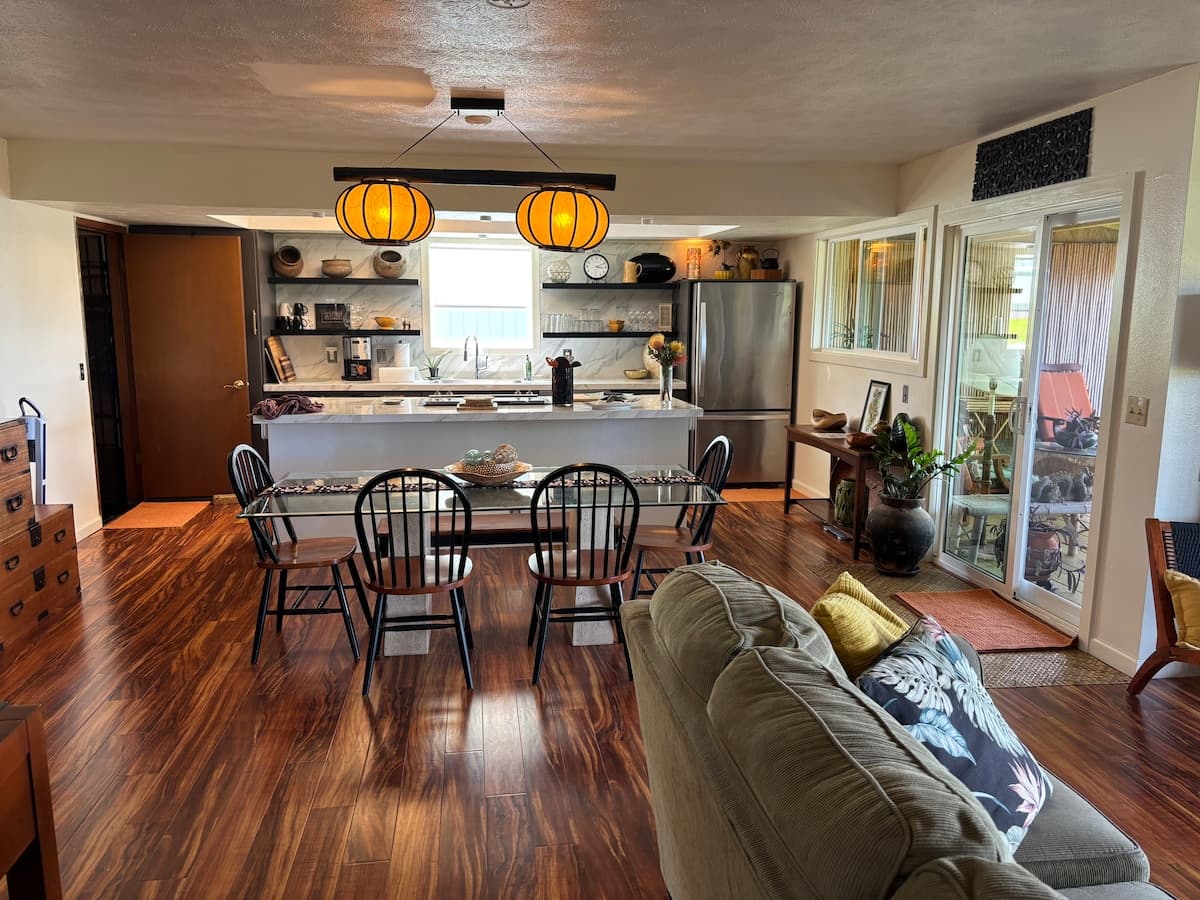 3/2 Ocean View 2300sf Vacation Home AC - Photo 2