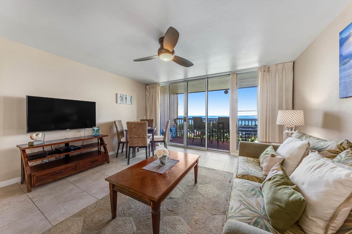 Condo in Kapaa · ★4.63 · 1 bedroom · 2 beds · 1 shared bath - Photo 3