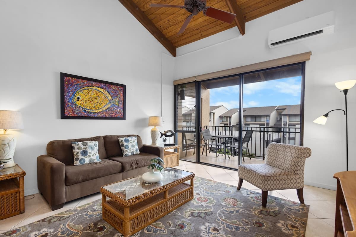 Wahi nani, 2bed 2ba, Kamaole Sands, Ocean view - Photo 2
