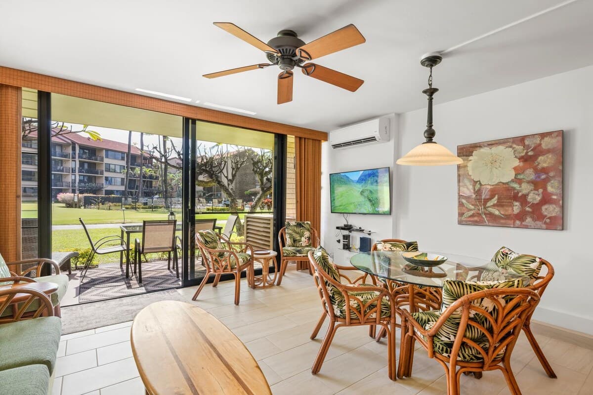 Condo in Lahaina · ★5.0 · 2 bedrooms · 2 beds · 2 baths - Photo 2