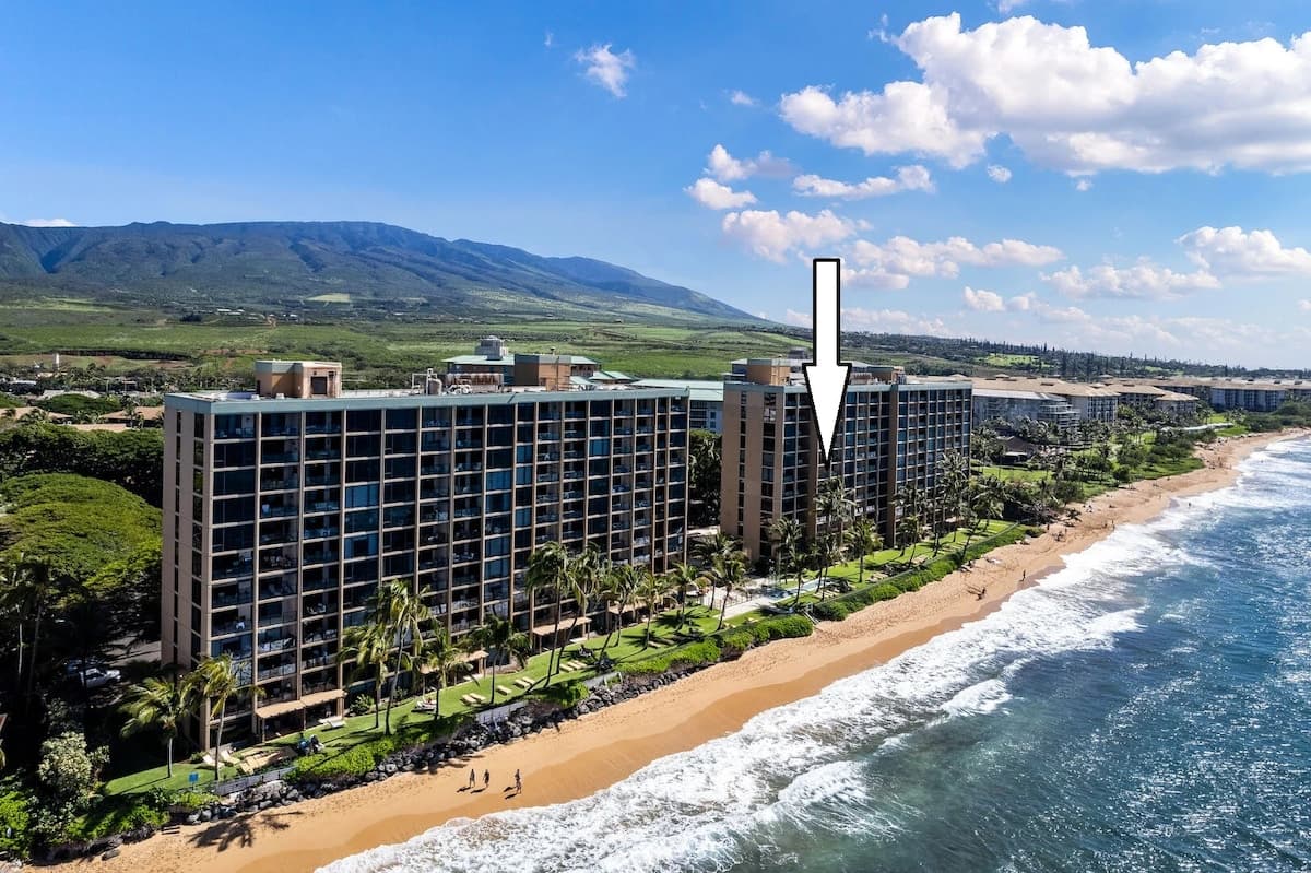 Condo in Lahaina · ★4.9 · 1 bedroom · 1 bed · 1 bath - Photo 5