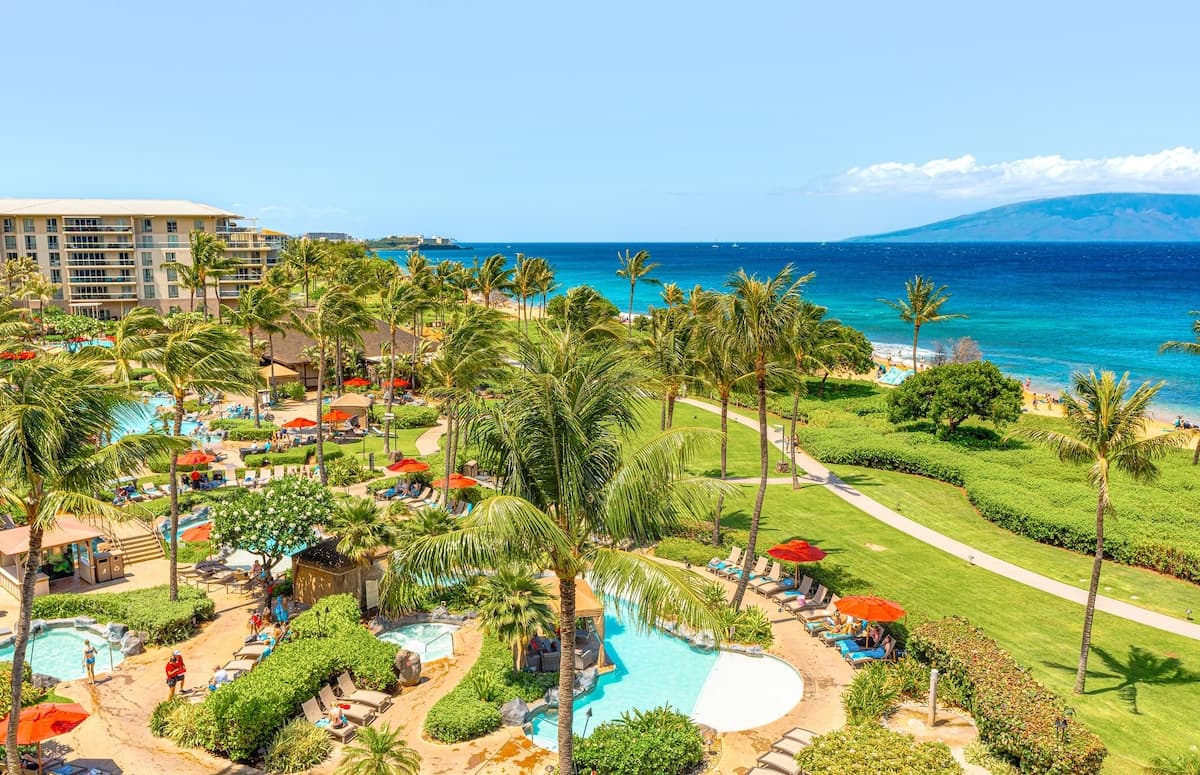 Condo in Lahaina · ★5.0 · 3 bedrooms · 4 beds · 3 baths - Photo 5