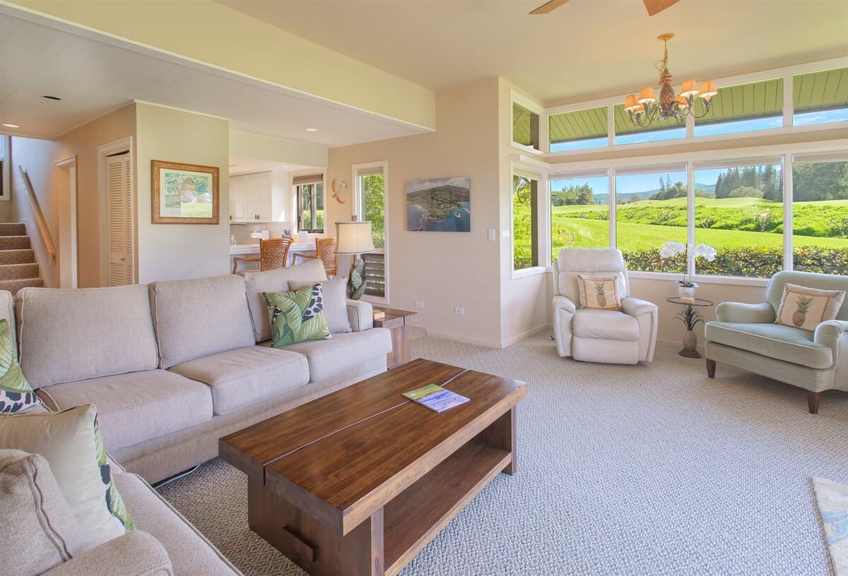 Villa in Lahaina · ★4.94 · 1 bedroom · 2 beds · 2 baths - Photo 5