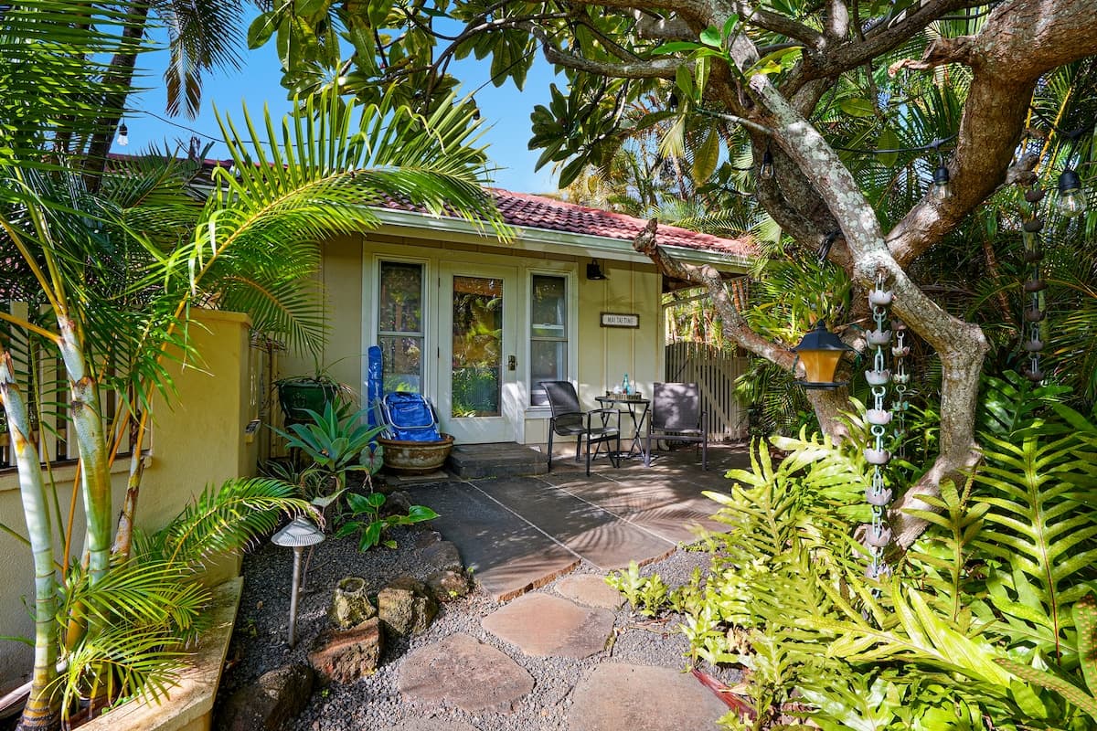 Guesthouse in Koloa · ★4.59 · 1 bedroom · 1 bed · 1 bath - Photo 1