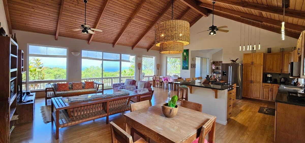 Home in Haiku-Pauwela · ★4.91 · 3 bedrooms · 5 beds · 3 baths - Photo 2