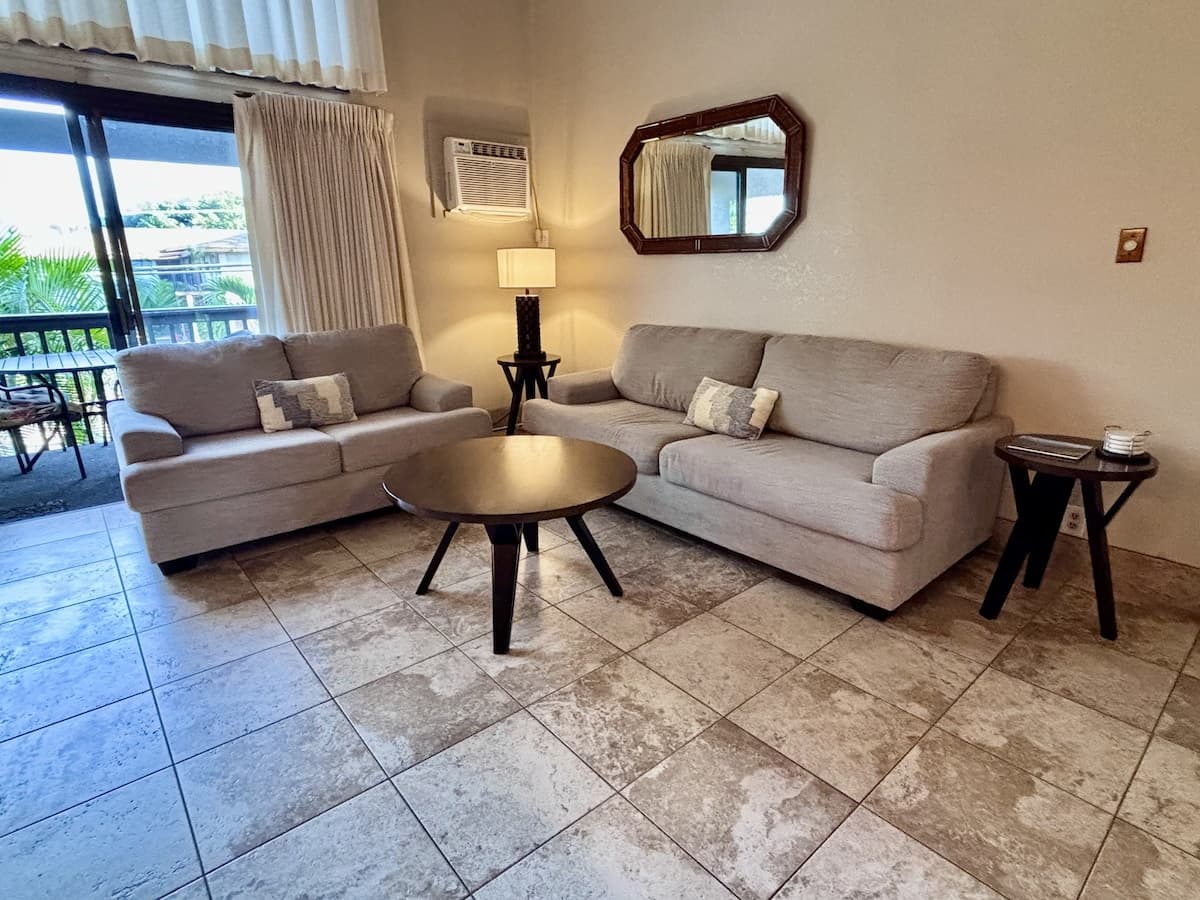Condo in Kihei · ★4.61 · 2 bedrooms · 4 beds · 2 private baths - Photo 1