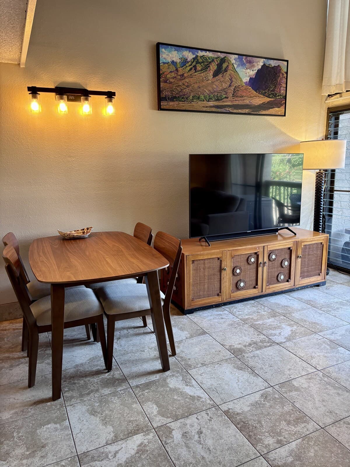 Condo in Kihei · ★4.61 · 2 bedrooms · 4 beds · 2 private baths - Photo 3