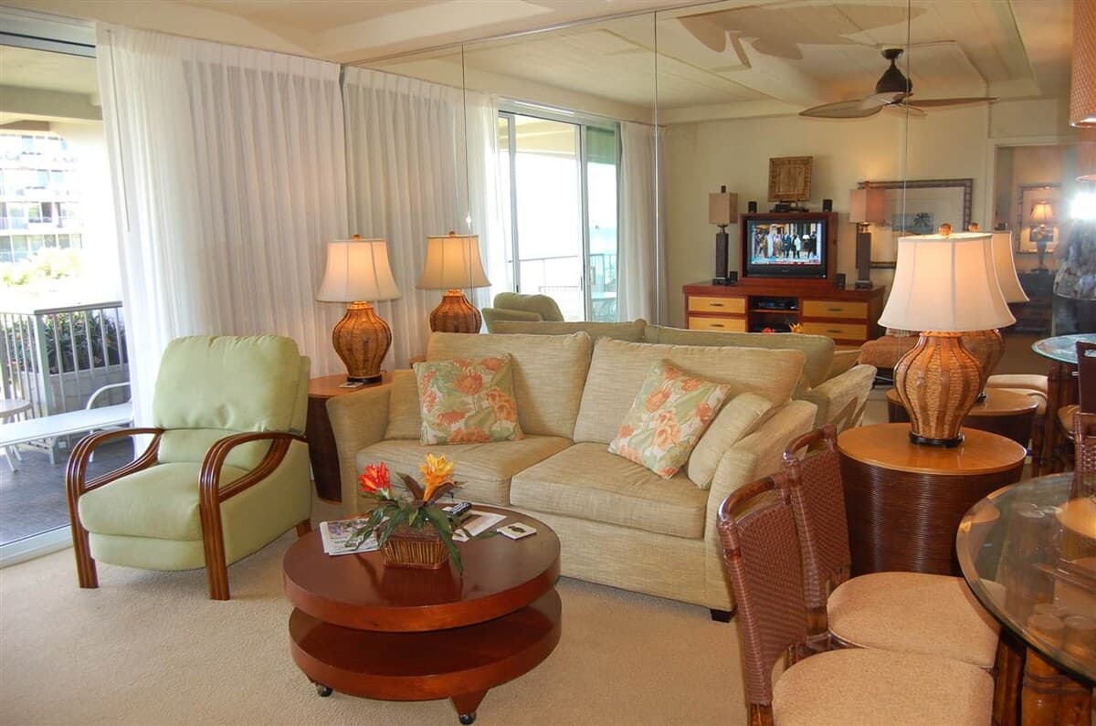 Condo in Lahaina · ★5.0 · 1 bedroom · 1 bed · 1 private bath - Photo 1