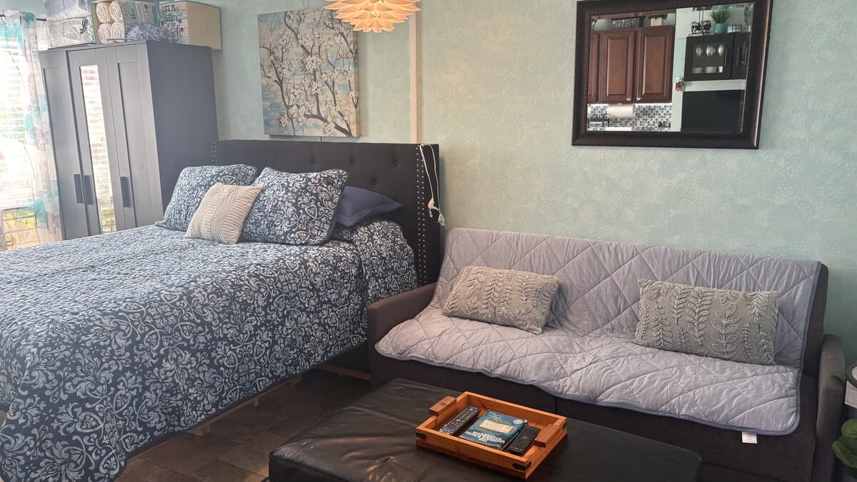 Condo in Princeville · ★4.77 · Studio · 2 beds · 1 bath - Photo 2