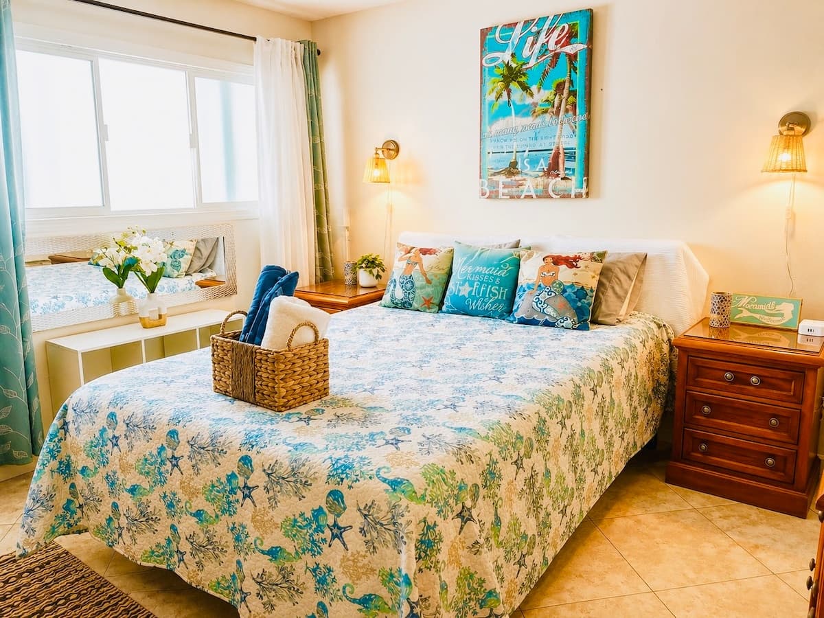 Home in Kihei · ★4.64 · Studio · 1 bed · 1 bath - Photo 1