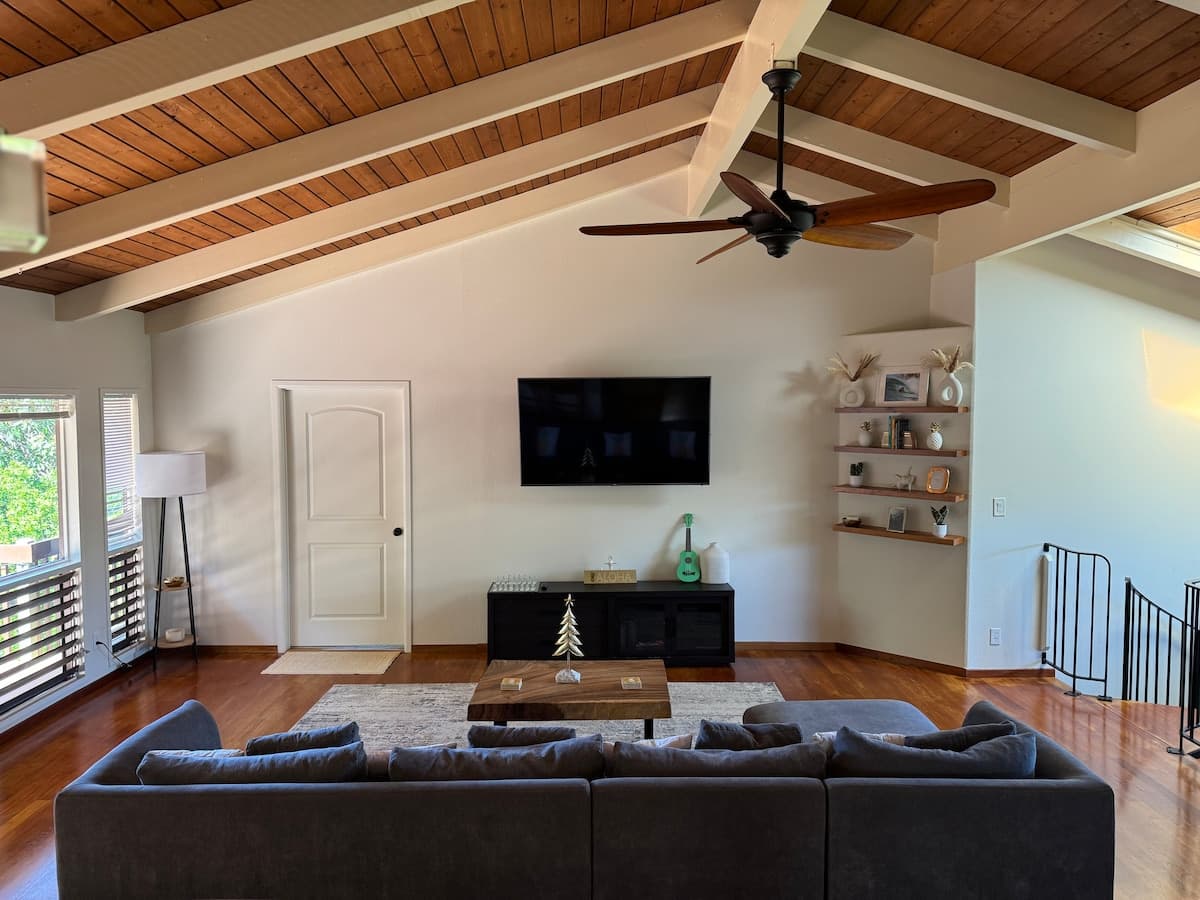 Home in Princeville · ★4.96 · 3 bedrooms · 4 beds · 3 private baths - Photo 2
