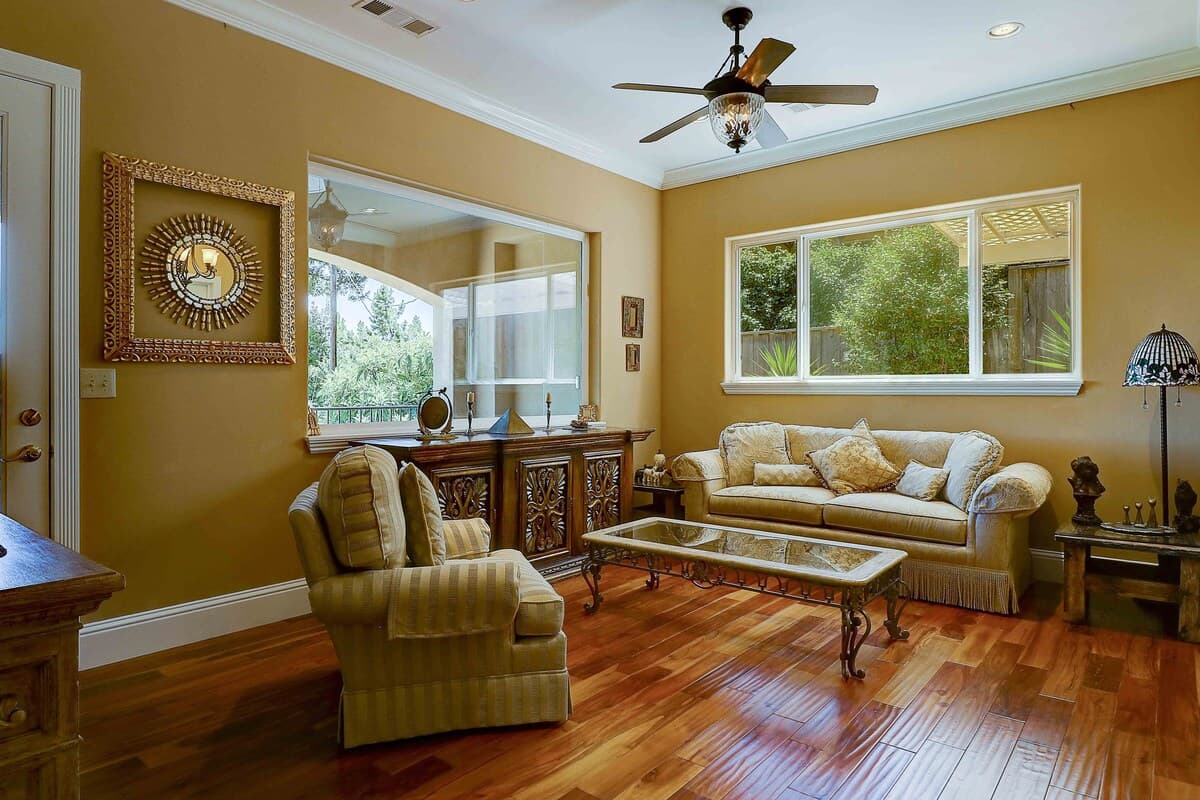 Spanish Villa Suite with Valley & Lake Views - Photo 4