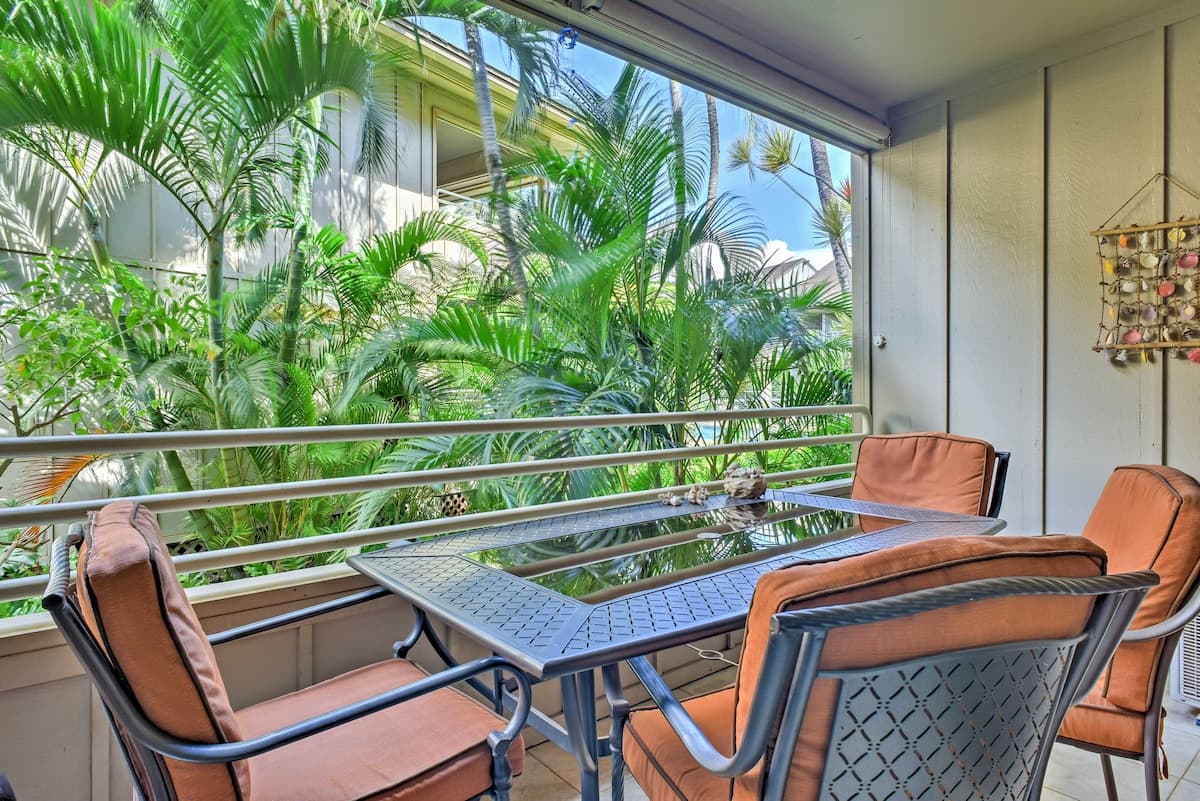 Condo in Kihei · ★4.81 · 1 bedroom · 2 beds · 1 private bath - Photo 2